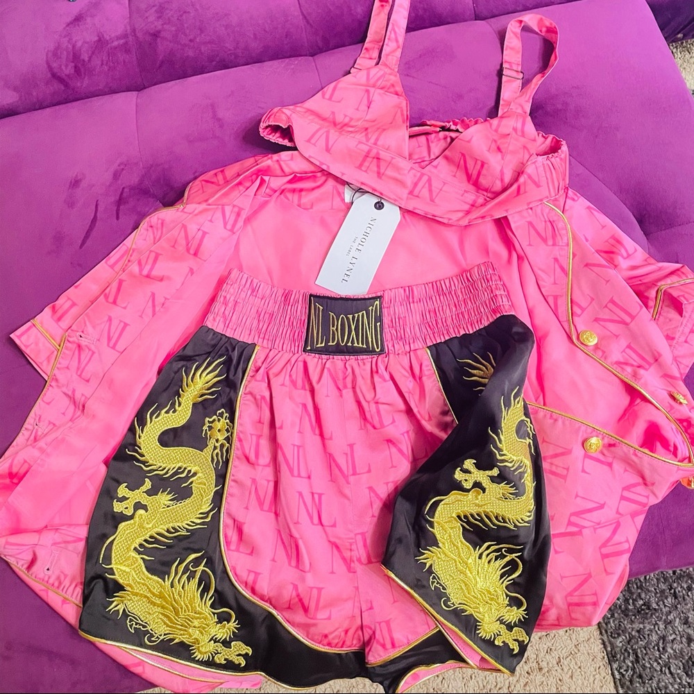 Nichole Lynel A Knock Out Boxing Set